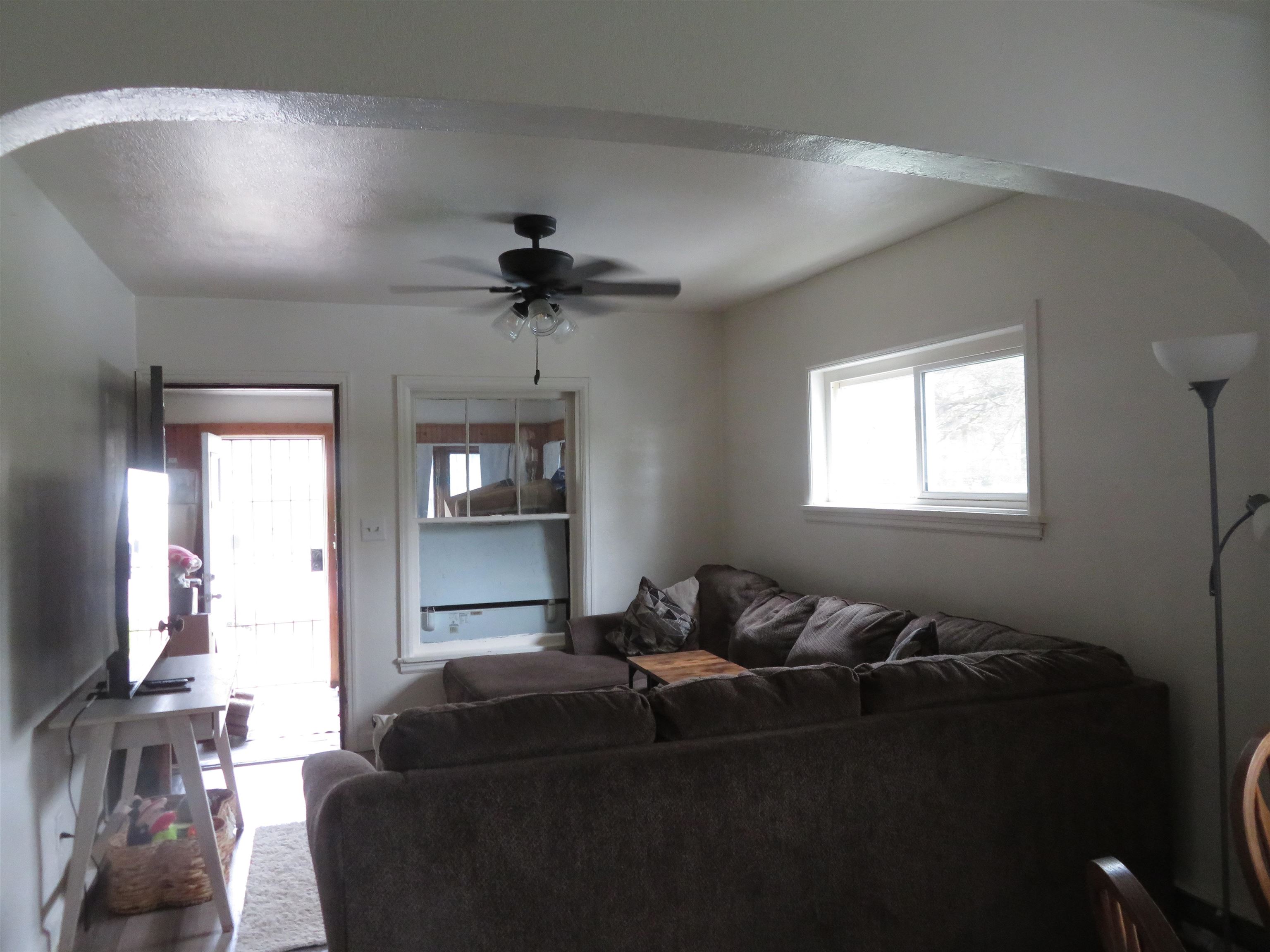 485 East State Street Iola, WI 54945 - Photo 4 of 4