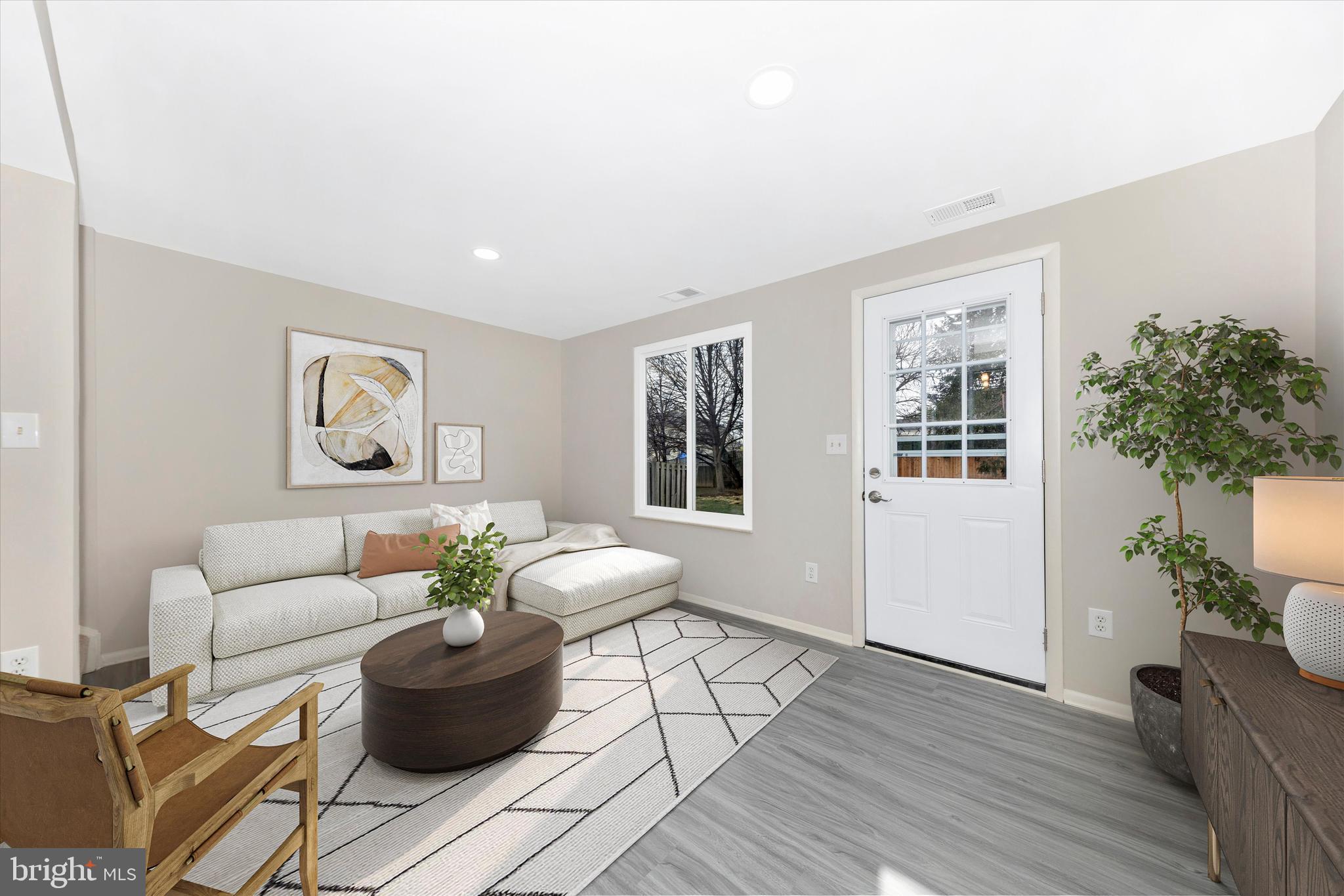 5818 Drawbridge Court Frederick, MD 21703 - Photo 17 of 40 Living room virtually staged