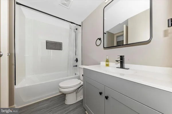 $312,900 | 5818 Drawbridge Court, Frederick, MD 21703