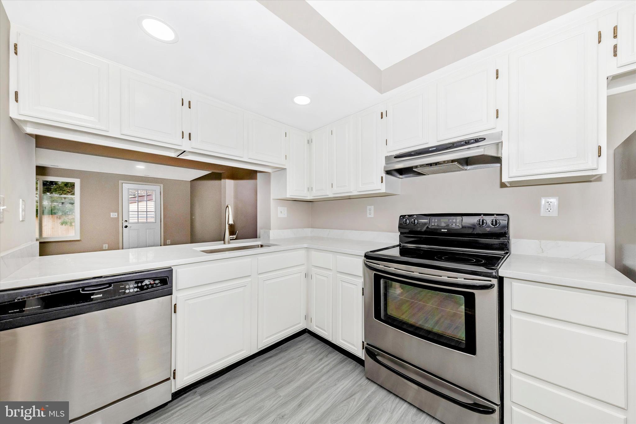 5818 Drawbridge Court Frederick, MD 21703 - Photo 7 of 40 Recessed lights added