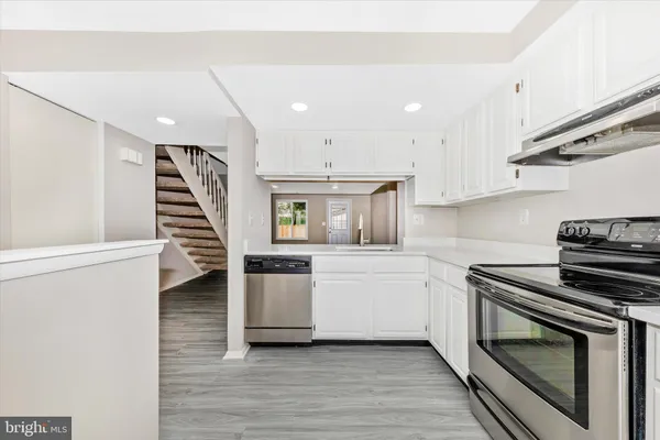 $312,900 | 5818 Drawbridge Court, Frederick, MD 21703