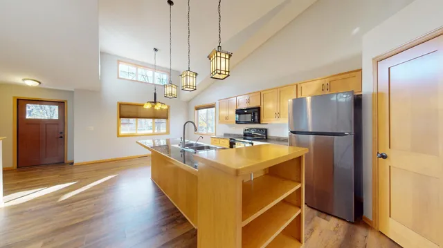 $385,000 | 1228 Kenneth Street, Detroit Lakes, MN 56501