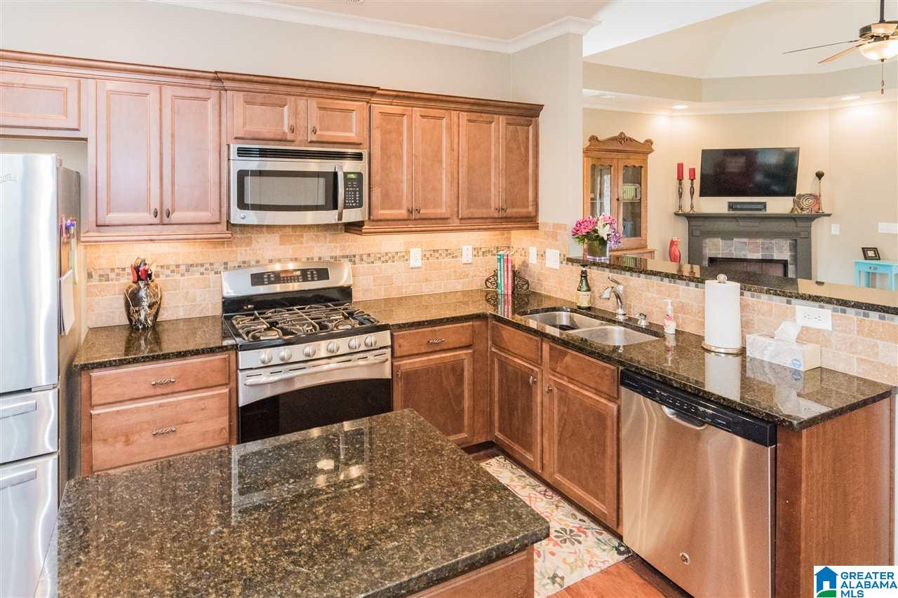 3855 Bainbridge Place Birmingham, AL 35210 - Photo 13 of 38