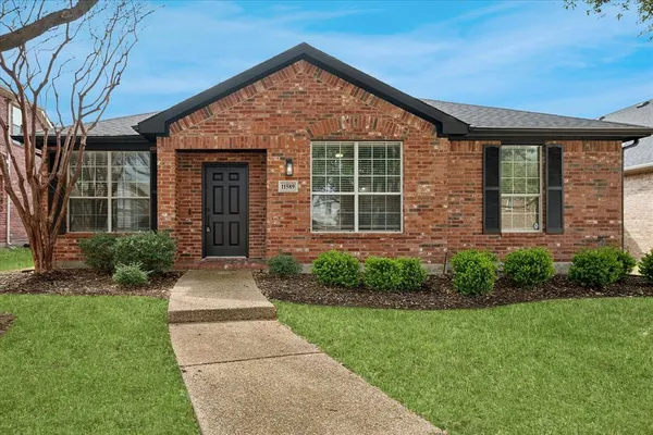 $2,600 | 11589 Snyder Drive, Frisco, TX 75035