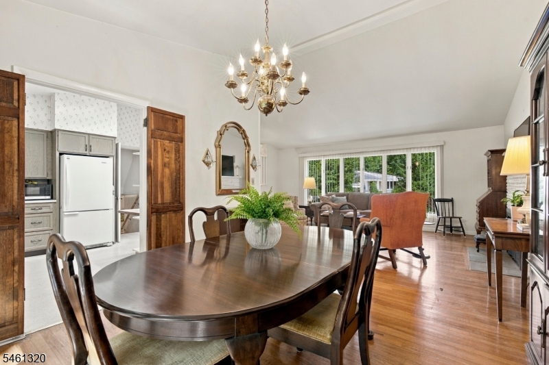 87 Orion Road Berkeley Heights, NJ 07922 - Photo 8 of 25 Gallery Image 8