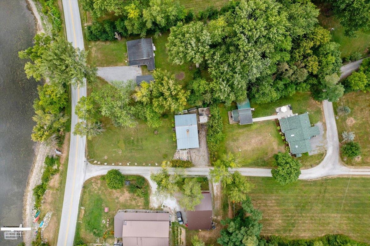 79 Hickory House Road St. Albans Town, VT 05468 - Photo 3 of 56