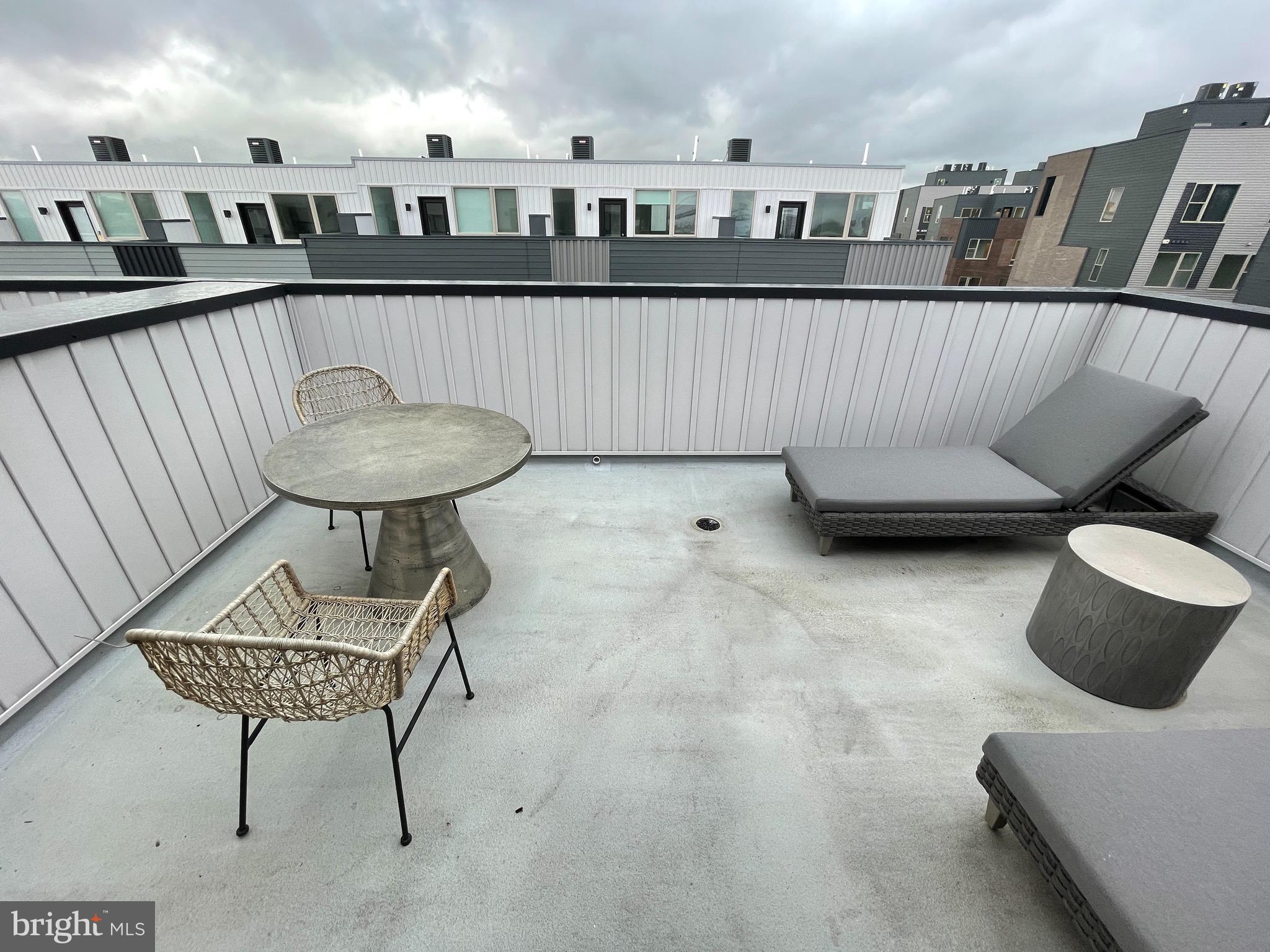 3125 Beachview Lane Philadelphia, PA 19125 - Photo 35 of 37 a living room with furniture