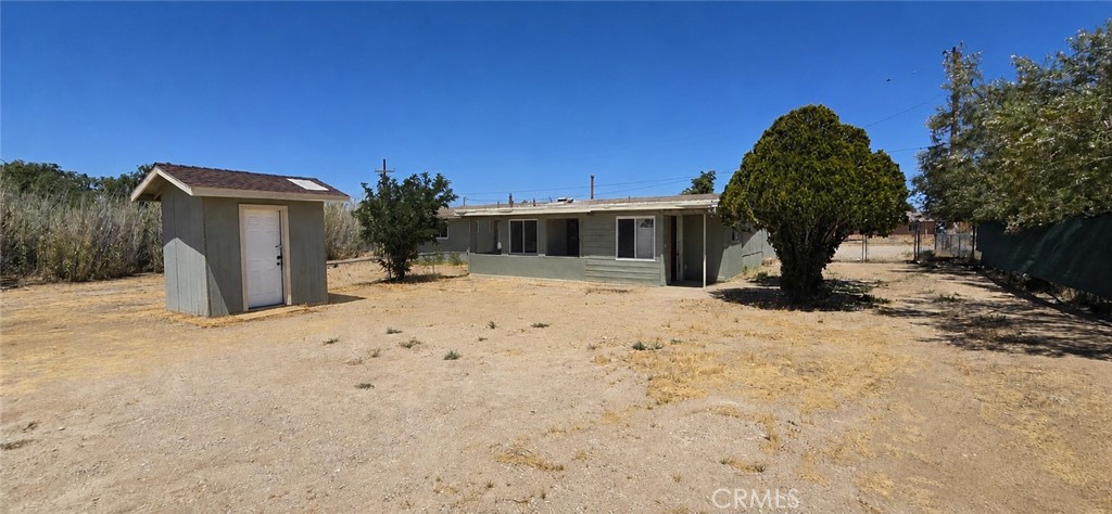 10650 Trade Post Road Lucerne Valley, CA 92356 - Photo 6 of 24