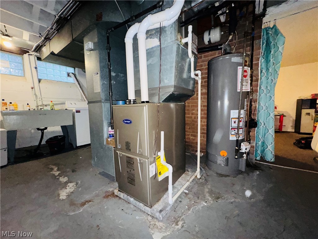 4075 Ellison Road South Euclid, OH 44121 - Photo 22 of 28 Newer furnace, hot water tank, and central air.