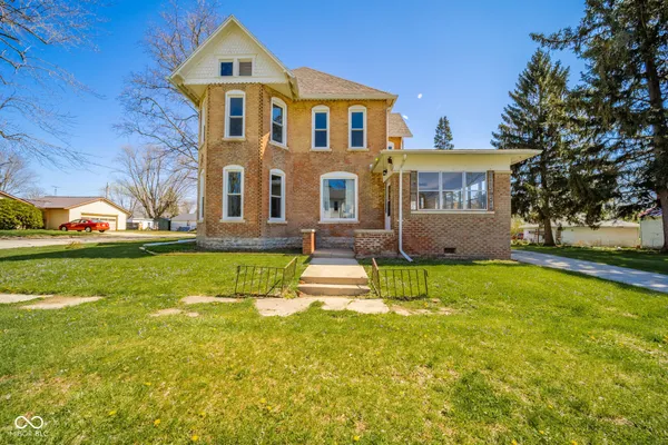 $335,000 | 149 North Dalton Avenue, Albany, IN 47320