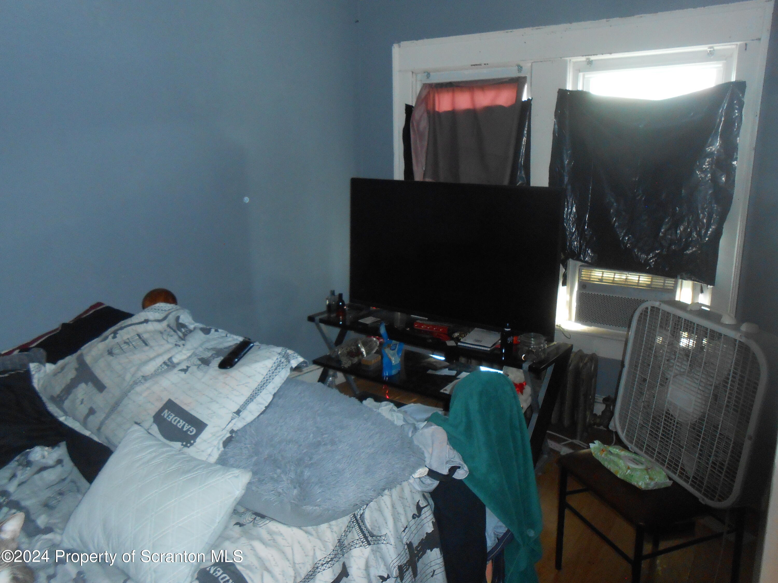 439 Alder Street Scranton, PA 18505 - Photo 11 of 28 DSCN3712