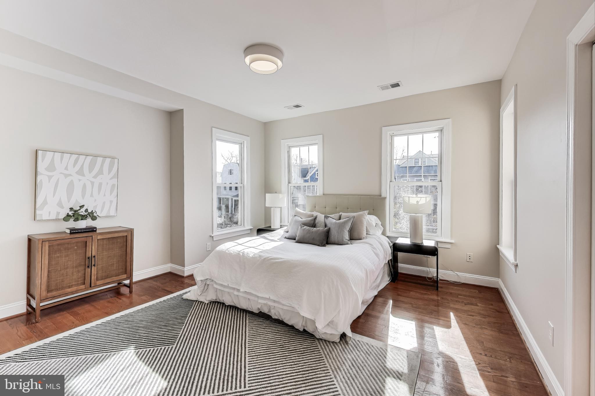 4301 Kansas Avenue Northwest Washington, DC 20011 - Photo 33 of 80