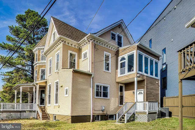 $1,675,000 | 4301 Kansas Avenue Northwest, Washington, DC 20011