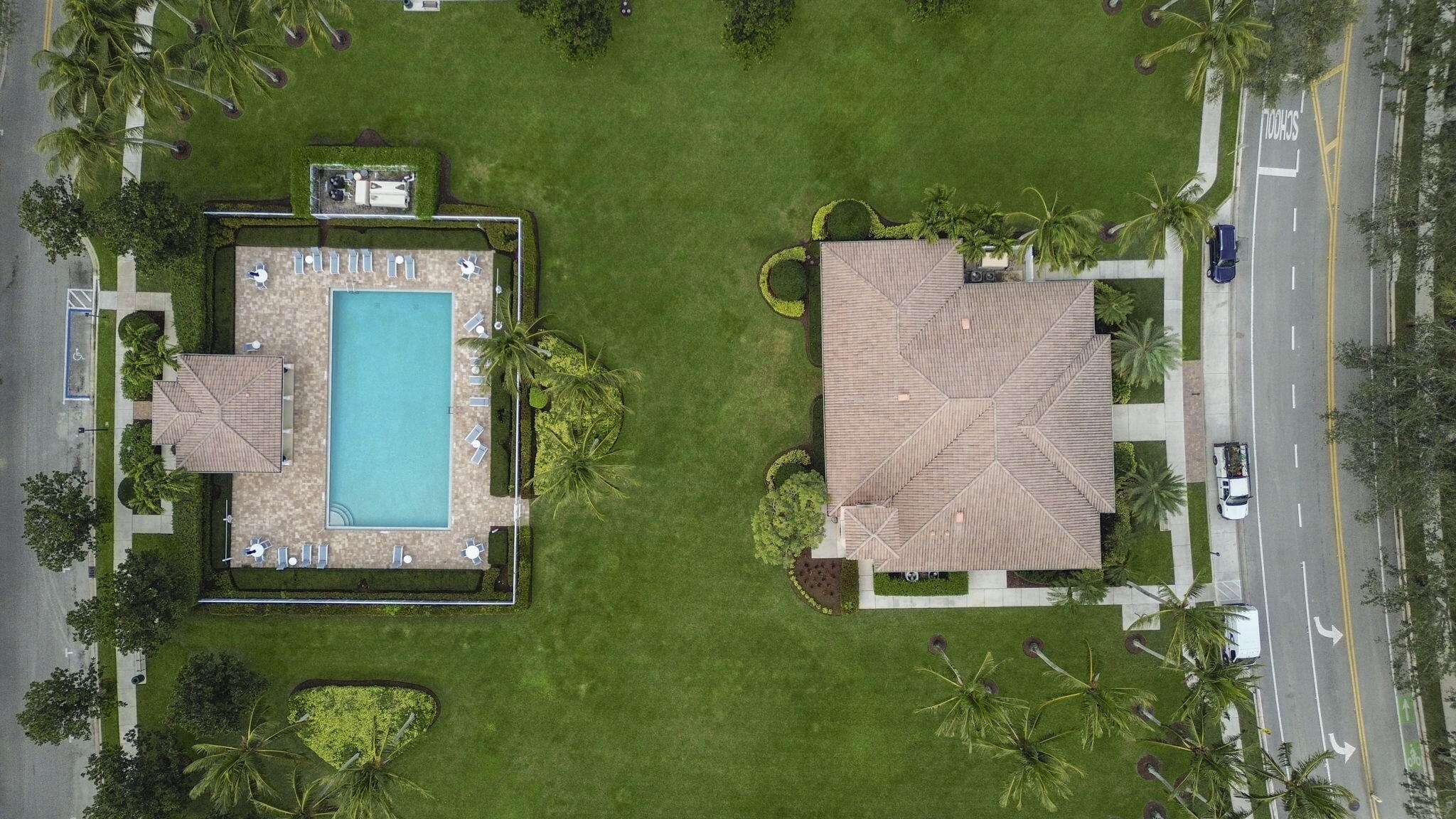 3119 East Community Drive Jupiter, FL 33458 - Photo 17 of 24 an aerial view of a house having yard