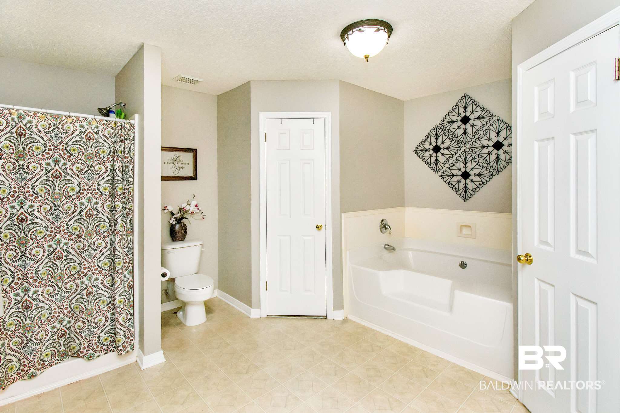 10905 Pelican Bay Drive Theodore, AL 36582 - Photo 18 of 35