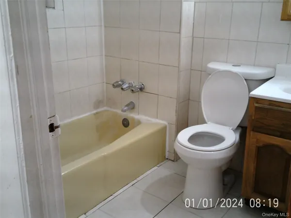 $2,200 | 745 East 83rd Street | Canarsie