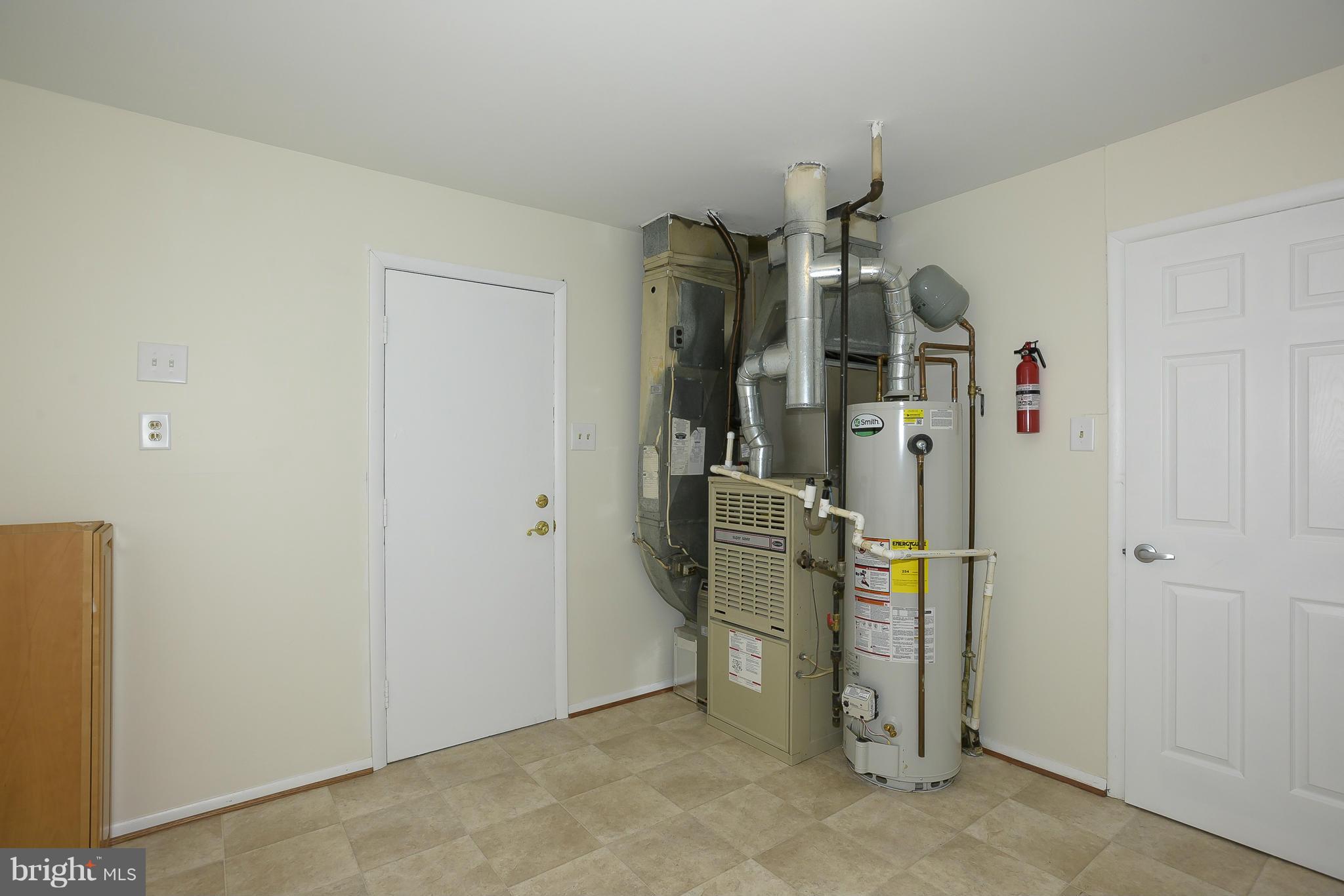1059 Springhill Way Gambrills, MD 21054 - Photo 12 of 23 Interior (General)