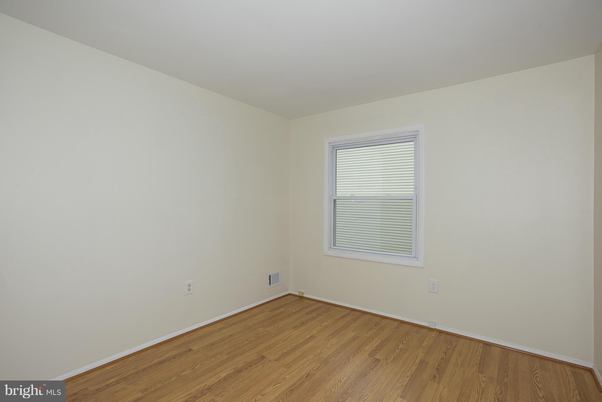 1059 Springhill Way Gambrills, MD 21054 - Photo 20 of 23 Bedroom