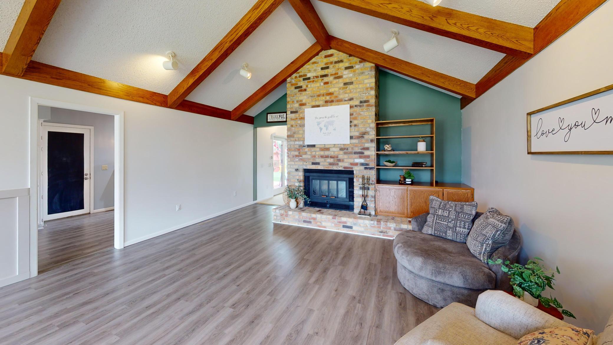 2404 8th Avenue Southwest Austin, MN 55912 - Photo 11 of 94