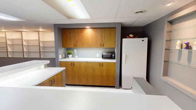 $399,900 | 2404 8th Avenue Southwest, Austin, MN 55912