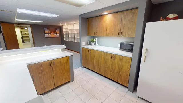 $399,900 | 2404 8th Avenue Southwest, Austin, MN 55912