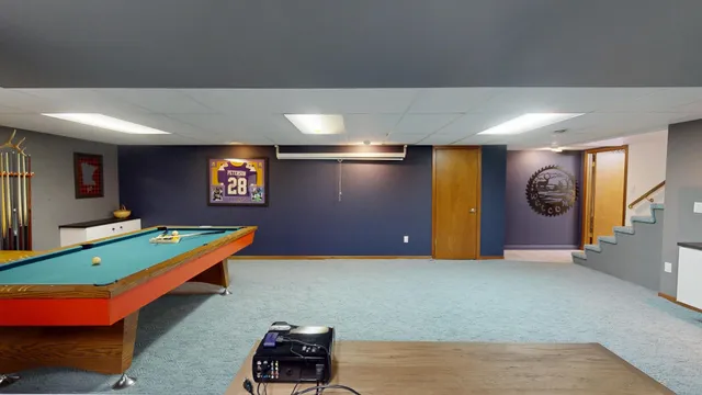 $399,900 | 2404 8th Avenue Southwest, Austin, MN 55912