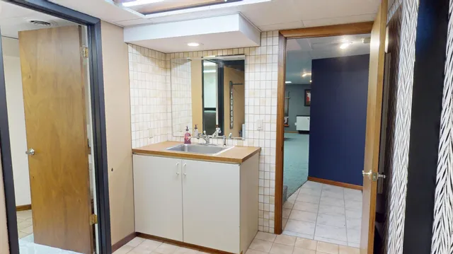 $399,900 | 2404 8th Avenue Southwest, Austin, MN 55912