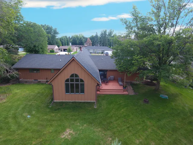 $399,900 | 2404 8th Avenue Southwest, Austin, MN 55912