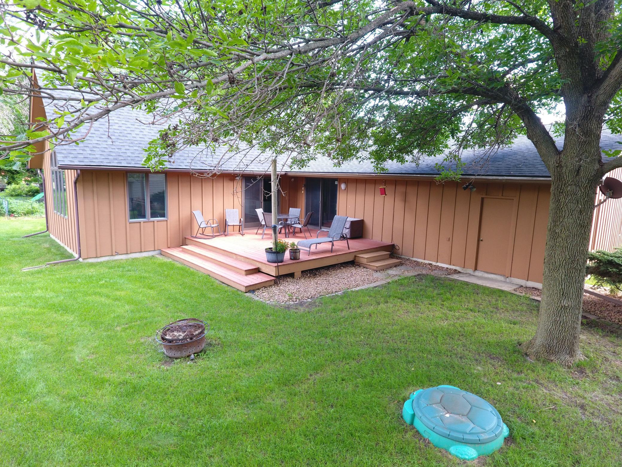 2404 8th Avenue Southwest Austin, MN 55912 - Photo 83 of 94