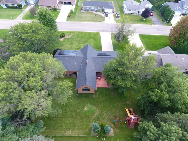 $399,900 | 2404 8th Avenue Southwest, Austin, MN 55912