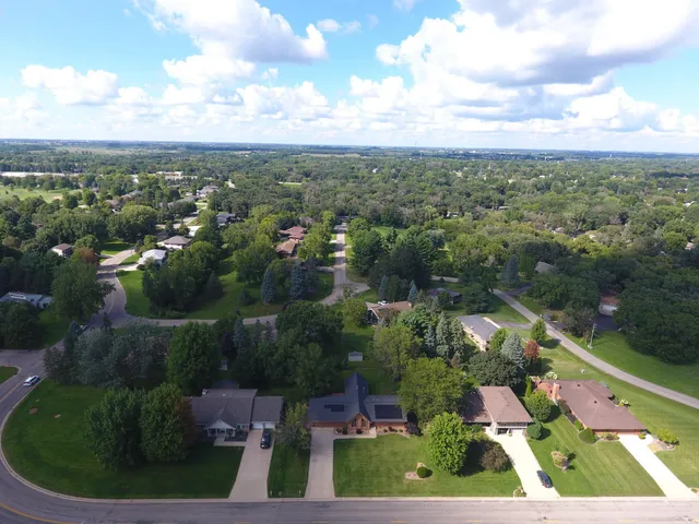 $399,900 | 2404 8th Avenue Southwest, Austin, MN 55912