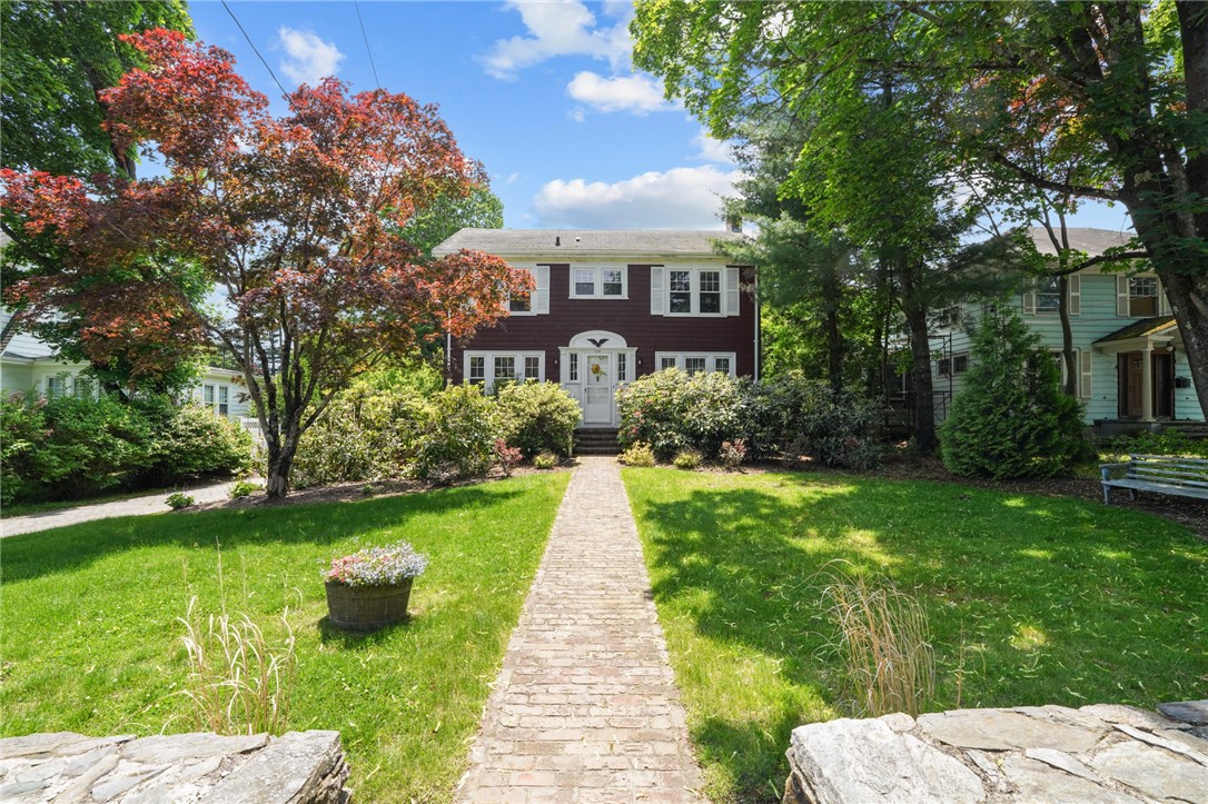 112 County Road Barrington, RI 02806 - Photo 1 of 44