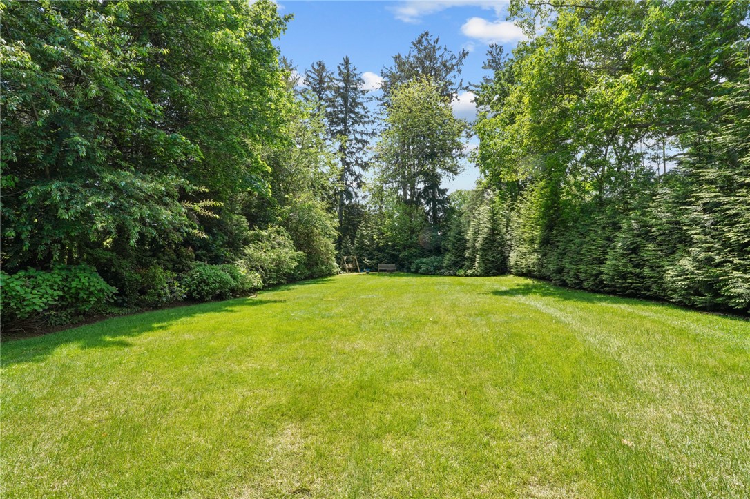 112 County Road Barrington, RI 02806 - Photo 39 of 44