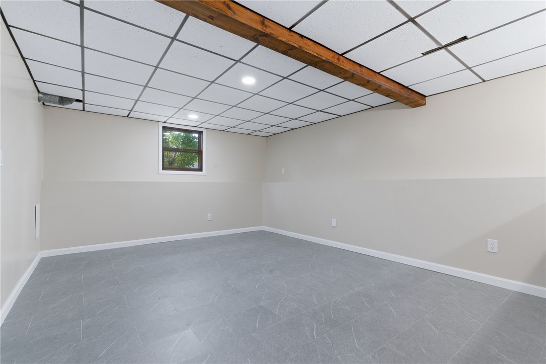 20 Killey Avenue Warwick, RI 02889 - Photo 23 of 36