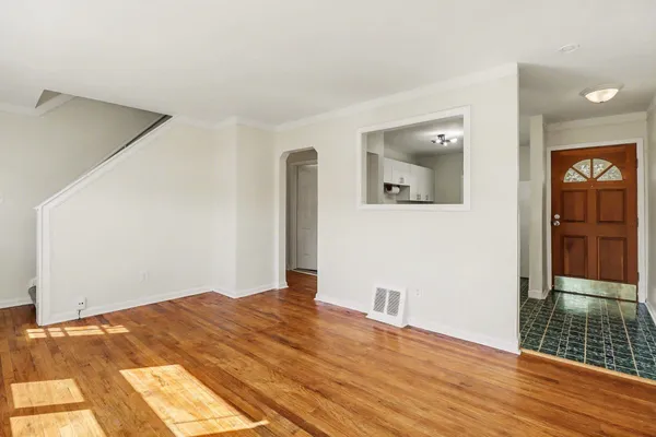 $159,900 | 20450 Lancaster Street, Harper Woods, MI 48225