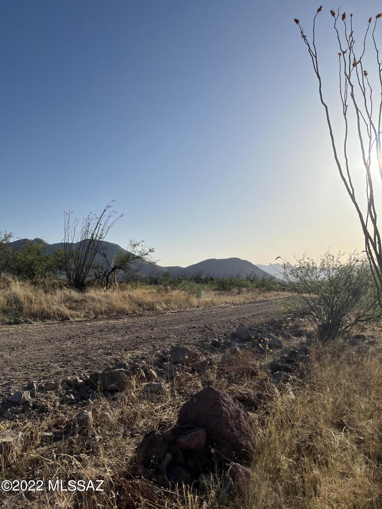 16 Shadow Crest, Unit 83 Rio Rico, AZ 85648 - Photo 7 of 8