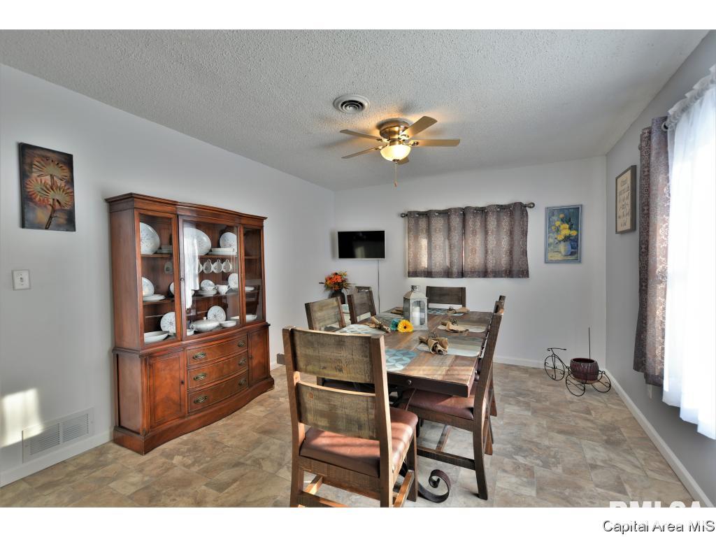 1816 North 20th Street Springfield, IL 62702 - Photo 9 of 30