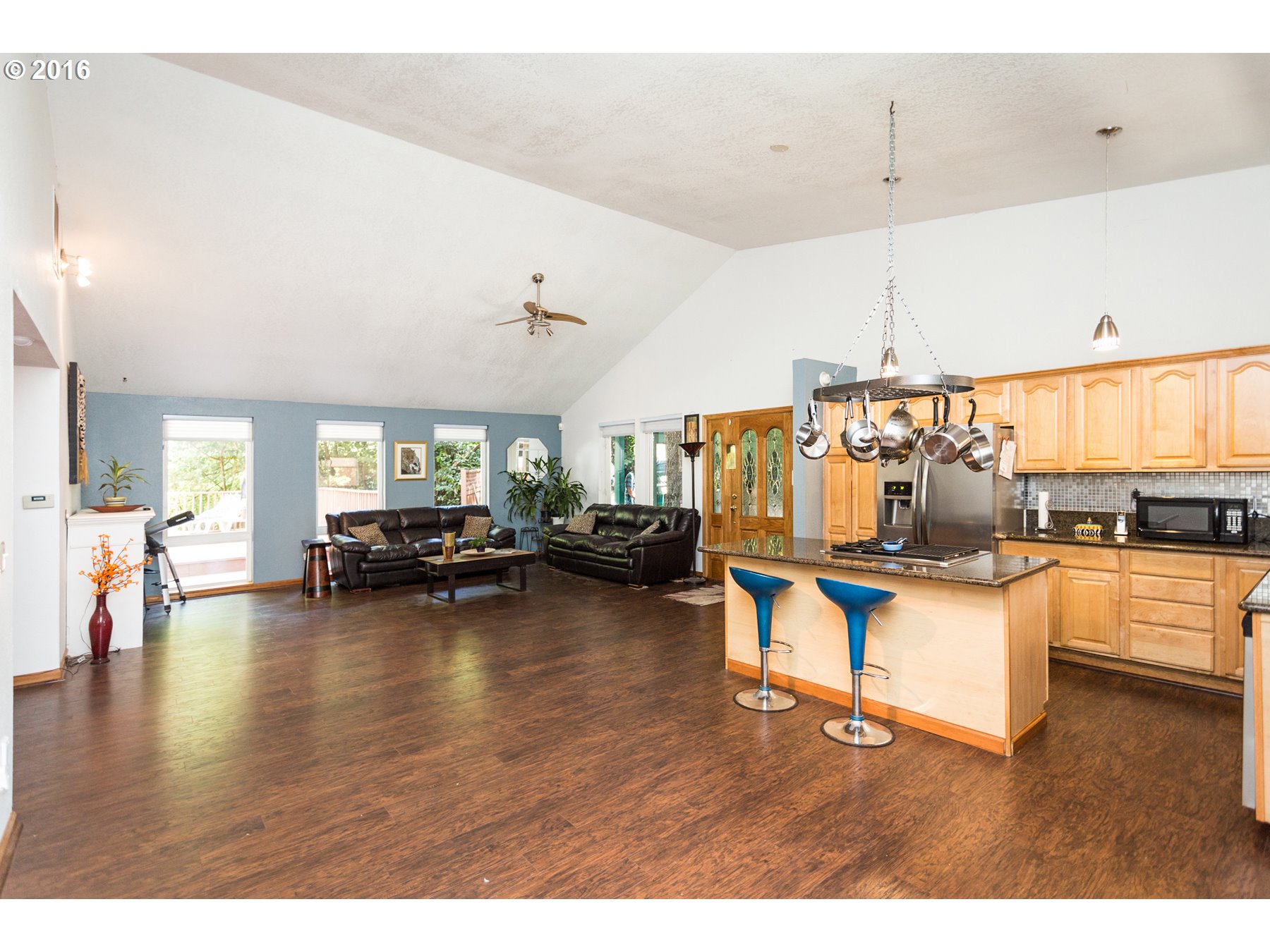 8675 Southwest Oleson Road Portland, OR 97223 - Photo 2 of 22 Gallery Image 2