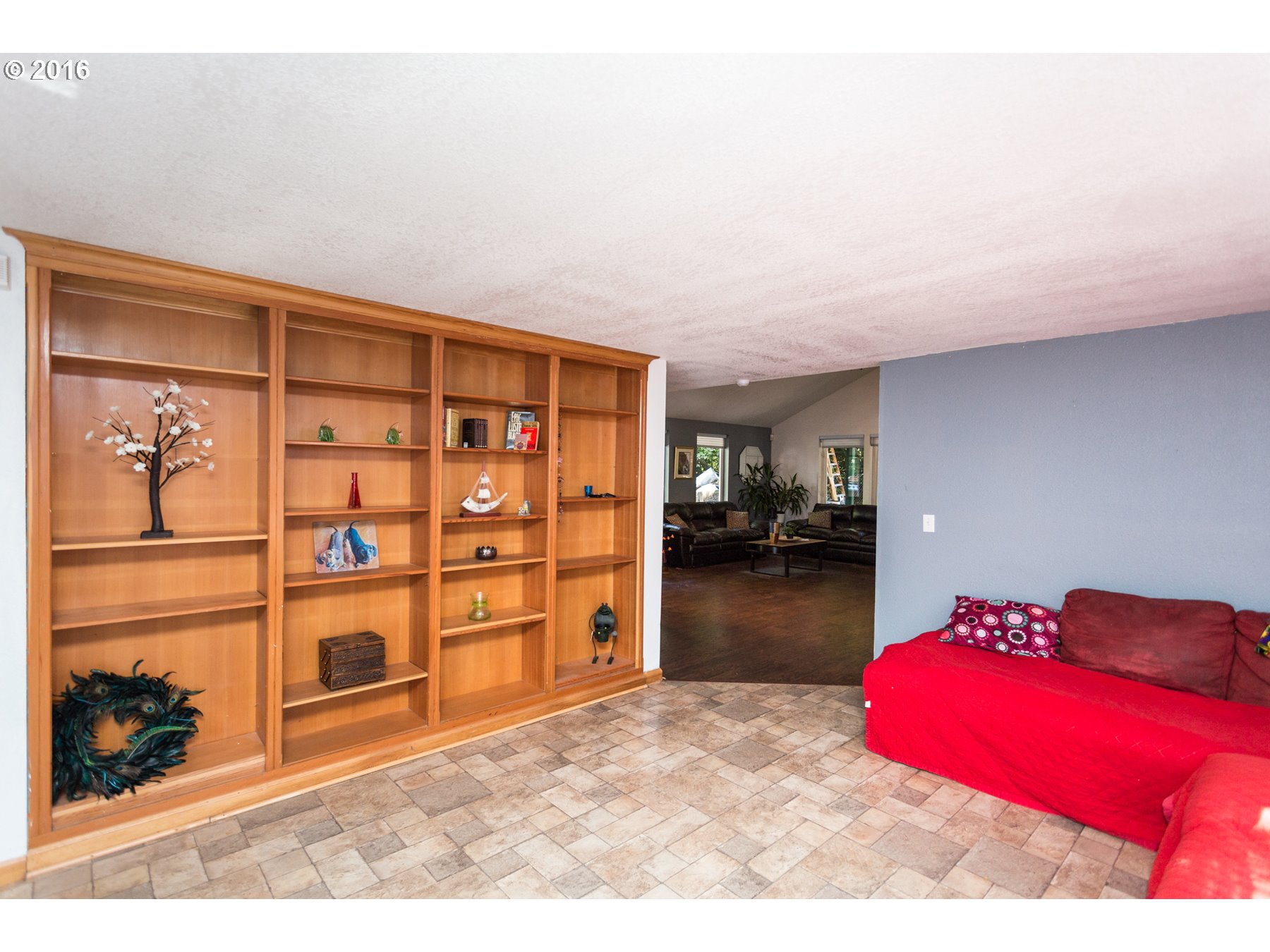 8675 Southwest Oleson Road Portland, OR 97223 - Photo 7 of 22 Gallery Image 7