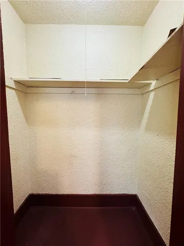 $170,000 | 1024 Elmwood Avenue, Kansas City, MO 64127