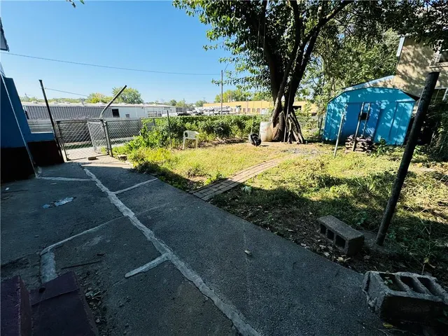 $170,000 | 1024 Elmwood Avenue, Kansas City, MO 64127