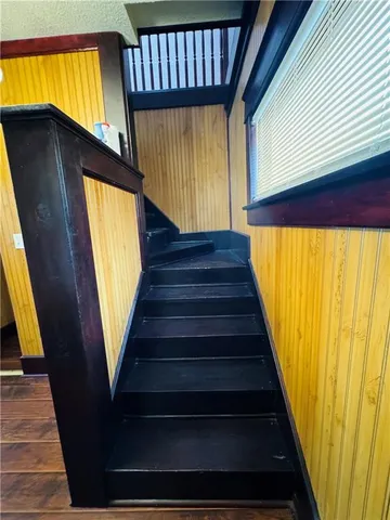 $170,000 | 1024 Elmwood Avenue, Kansas City, MO 64127