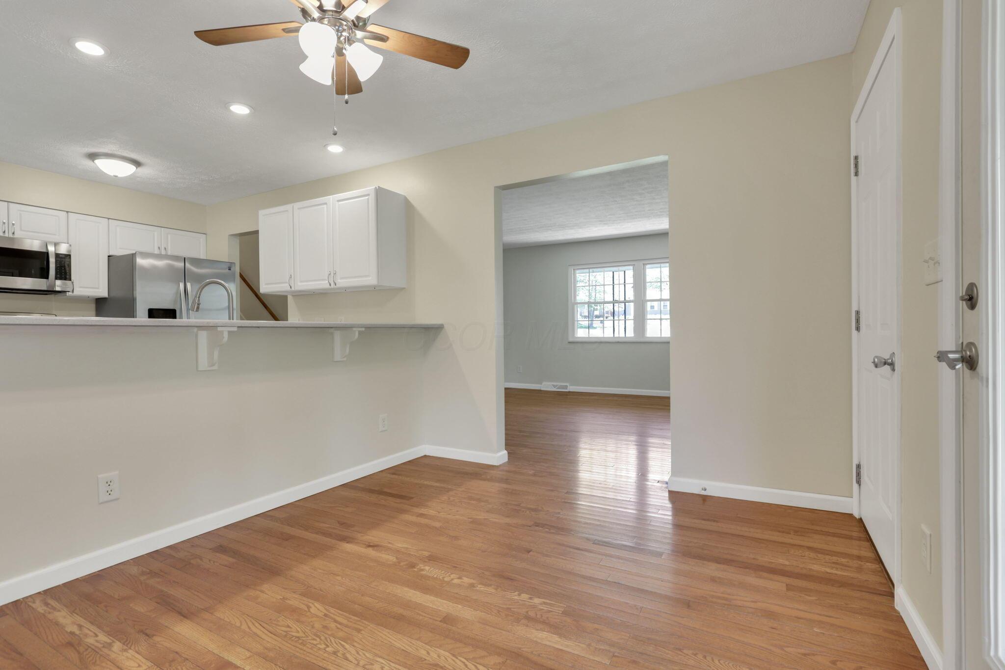 255 Riva Ridge Road Southwest Pataskala, OH 43062 - Photo 13 of 39 14-web-or-mls-0N4A9357