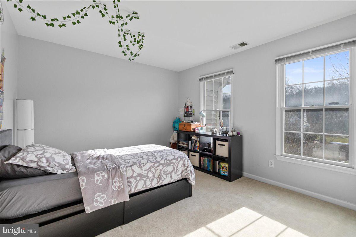 33 Maidenhead Road Princeton, NJ 08540 - Photo 16 of 25 Bedroom 2