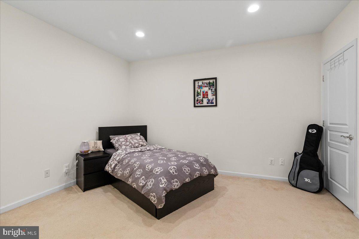 33 Maidenhead Road Princeton, NJ 08540 - Photo 19 of 25 Office/ bonus room in basement