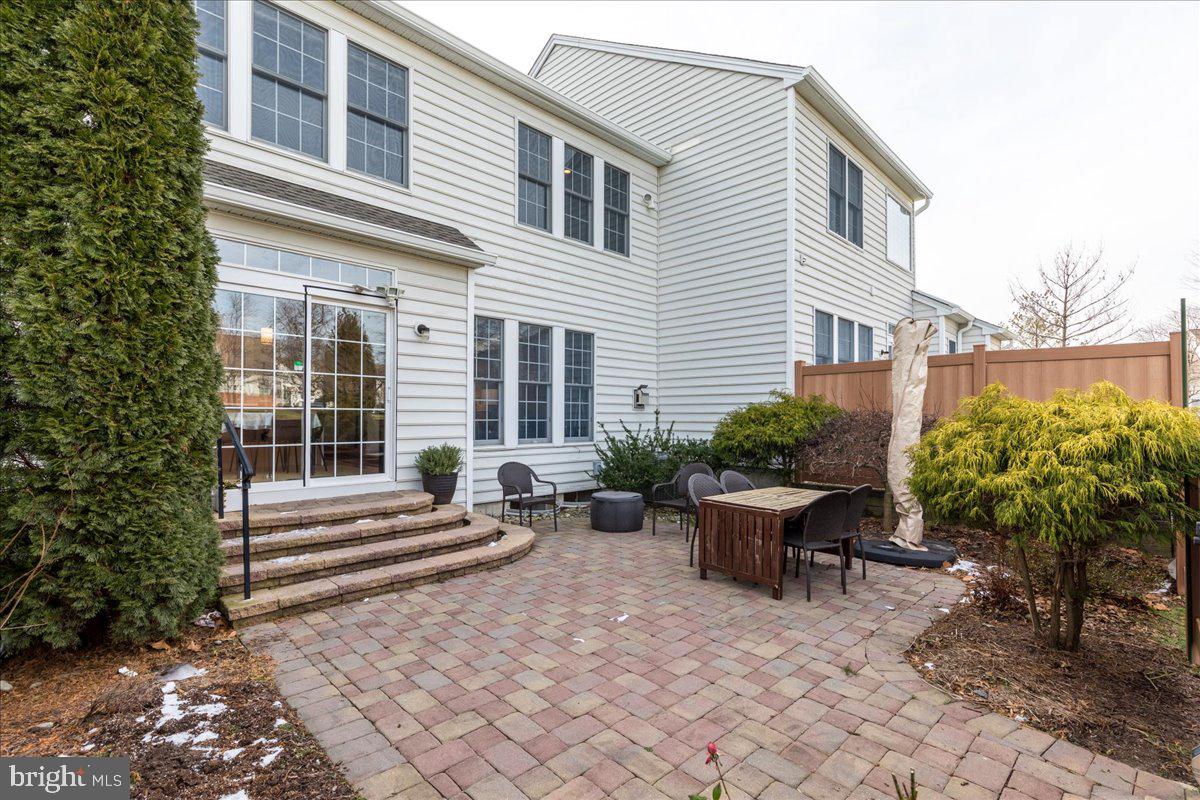 33 Maidenhead Road Princeton, NJ 08540 - Photo 23 of 25 Rear Yard