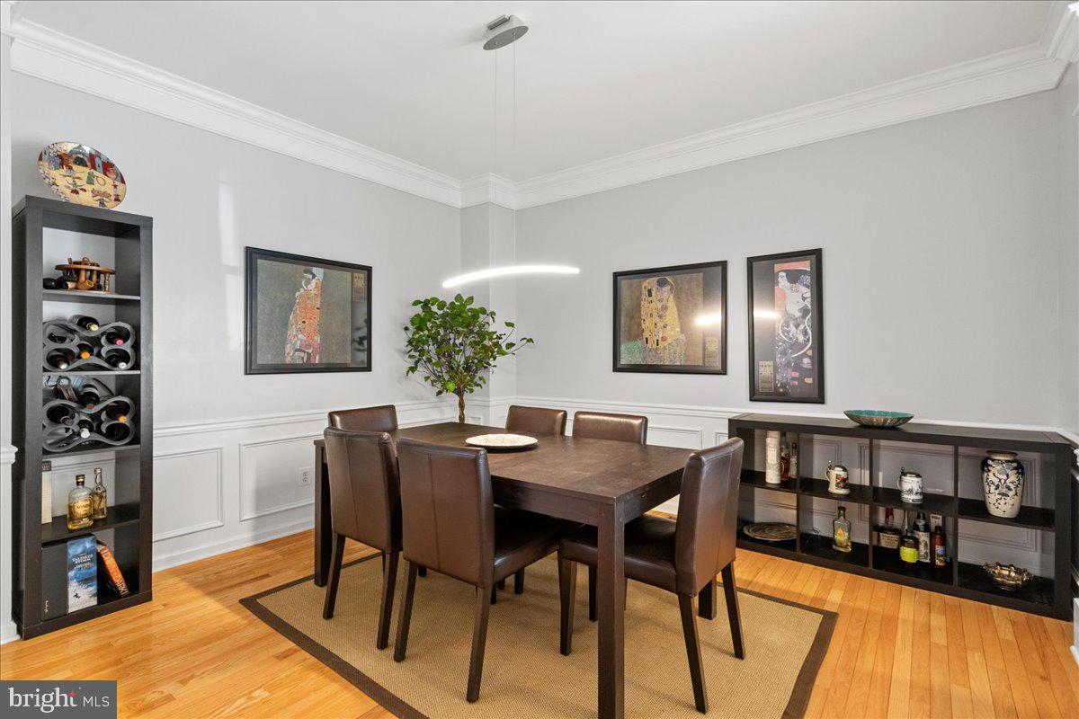 33 Maidenhead Road Princeton, NJ 08540 - Photo 4 of 25 Dining Room
