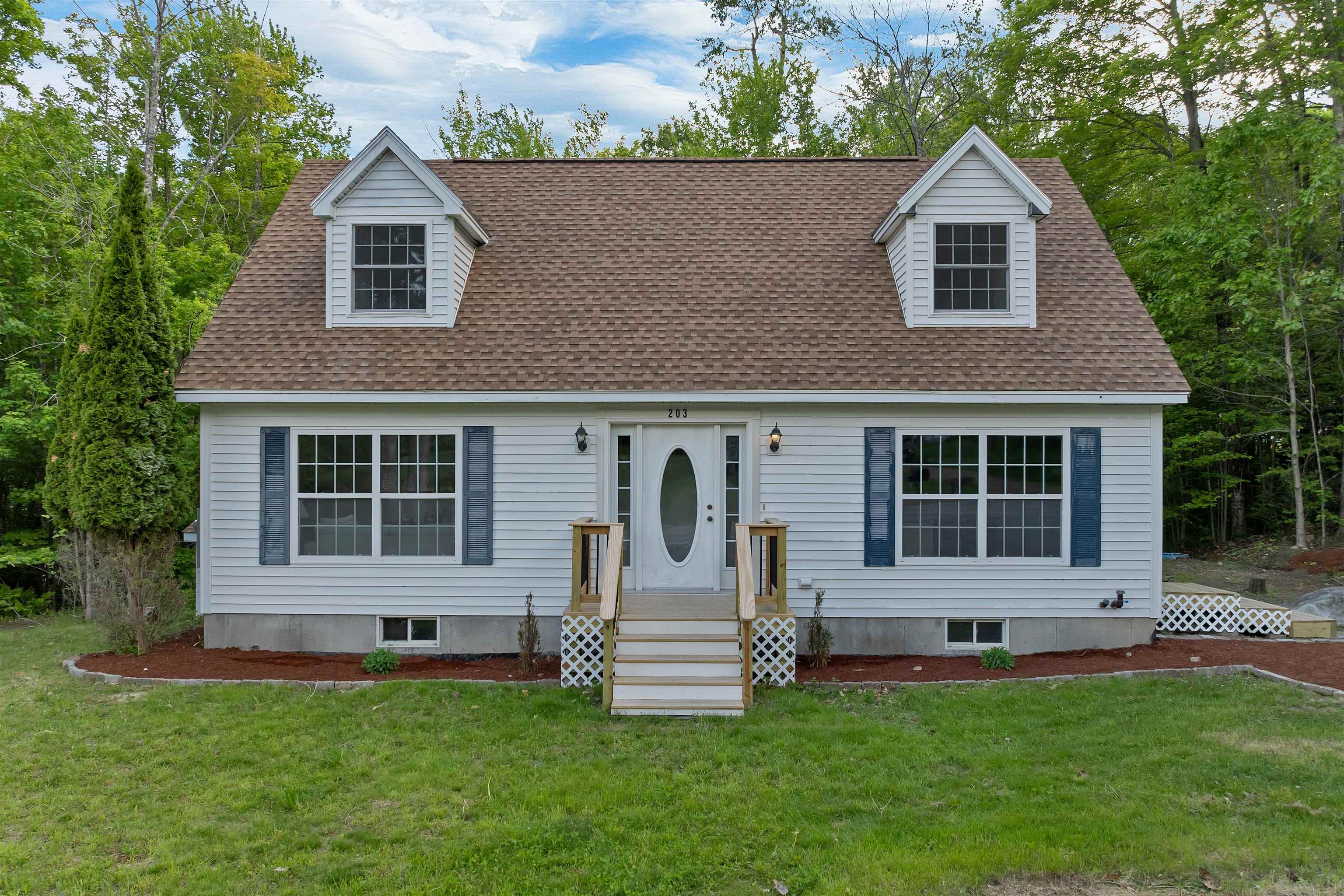 203 Pease Road Meredith, NH 03253 - Photo 2 of 32