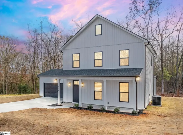 $324,900 | 124 Guest Circle, Anderson, SC 29621