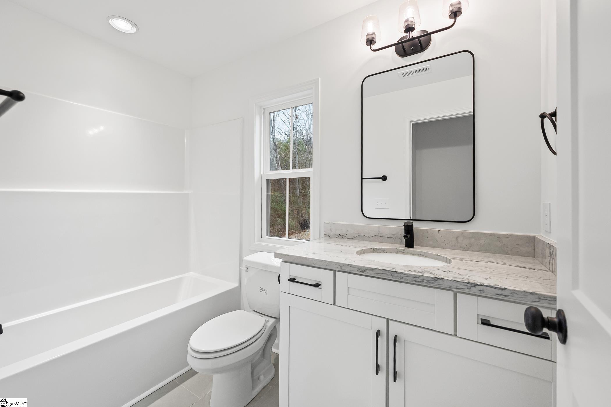 124 Guest Circle Anderson, SC 29621 - Photo 18 of 25